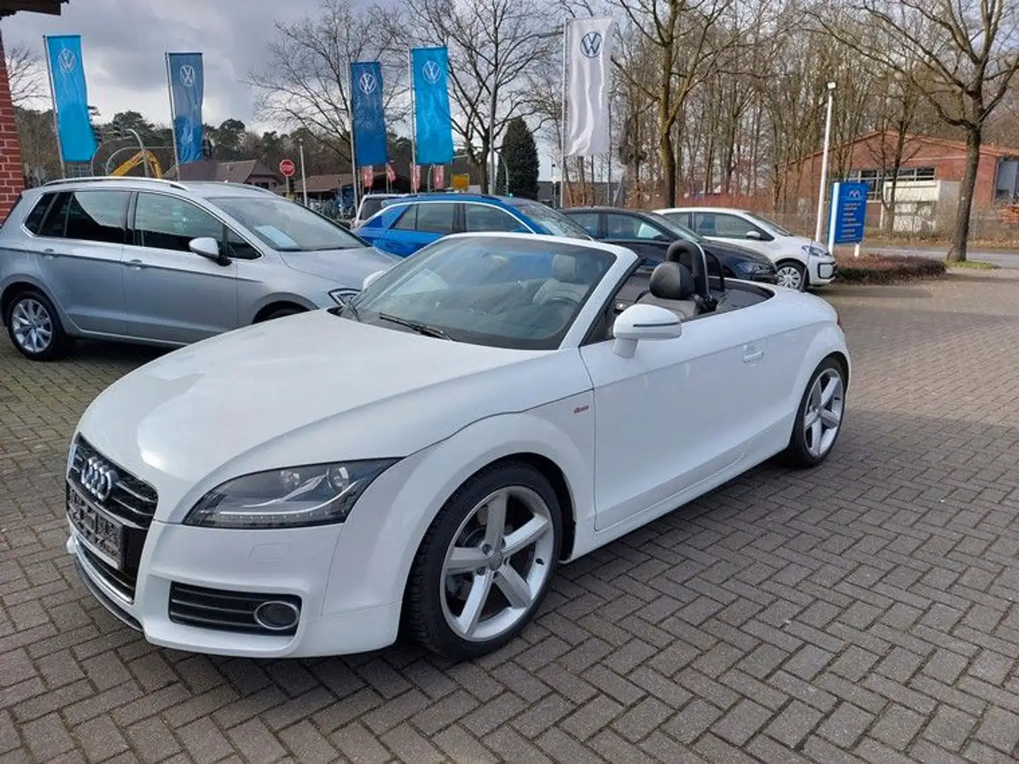 Audi TT 1.8 TFSI Roadster DSG*S-Line*NAVI*Xenon Weiß - 1