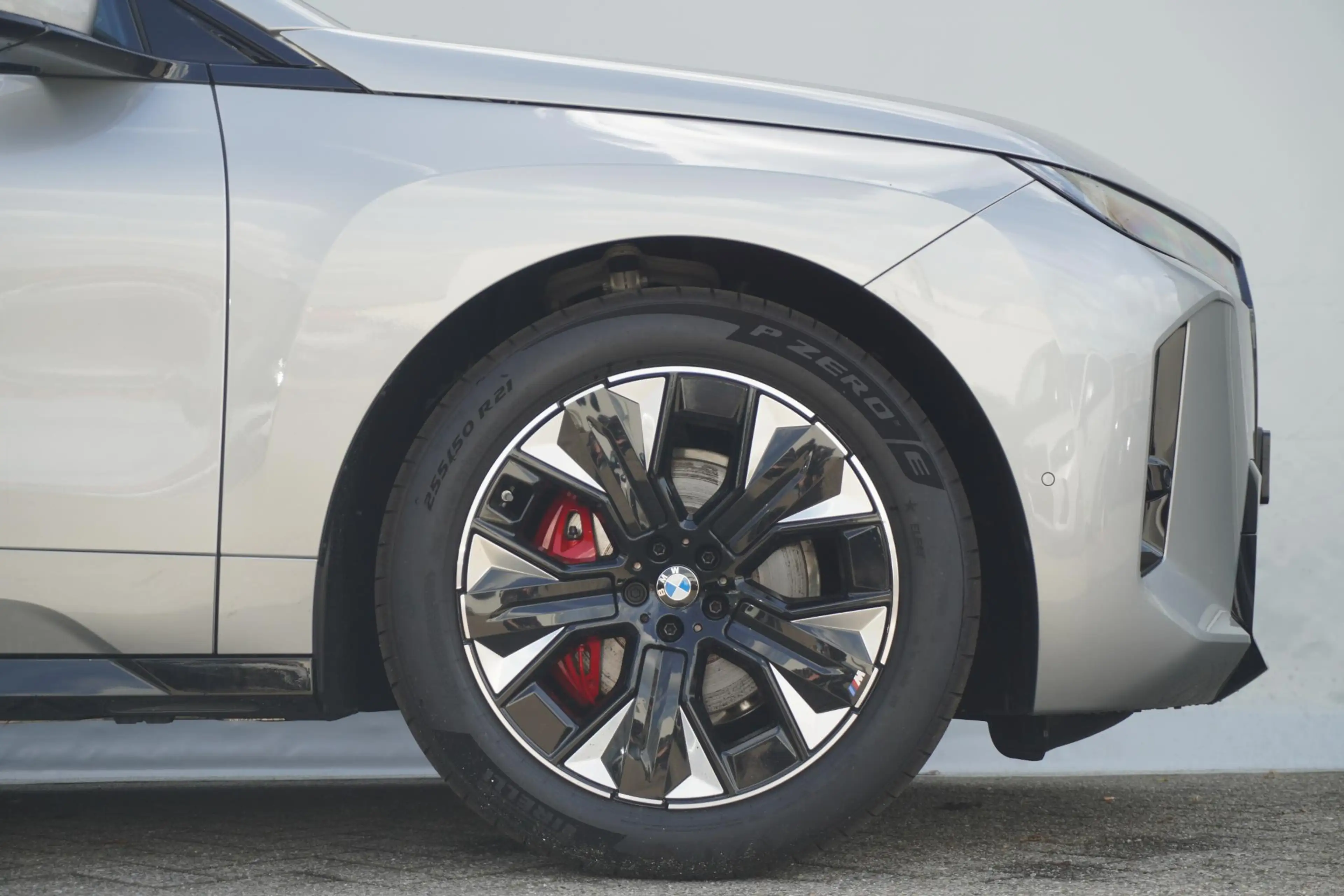 BMW iX xDrive60 | M Sportpakket Pro | Bowers & Wilkins | — photo 6