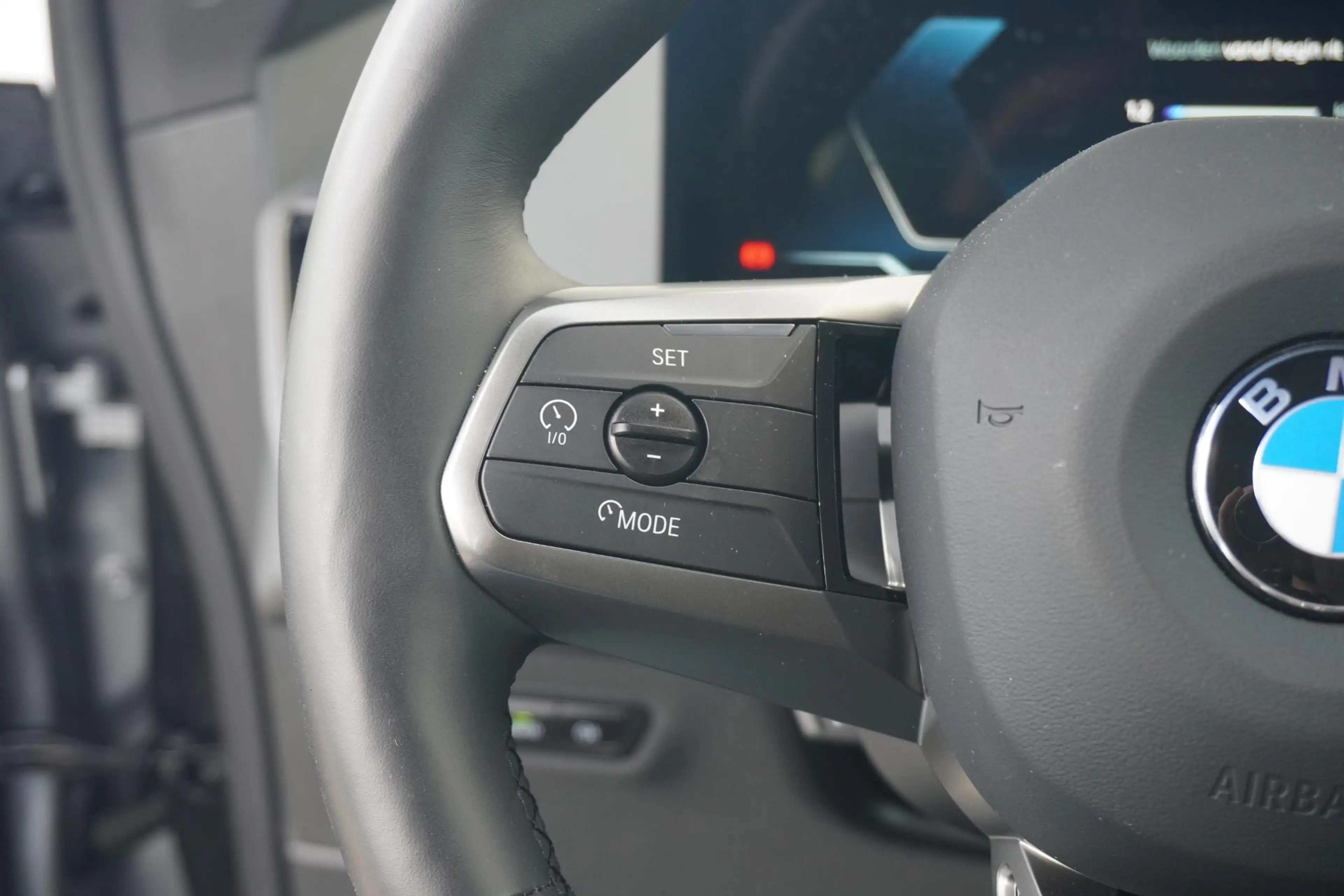 BMW iX xDrive60 | M Sportpakket Pro | Bowers & Wilkins | — photo 11