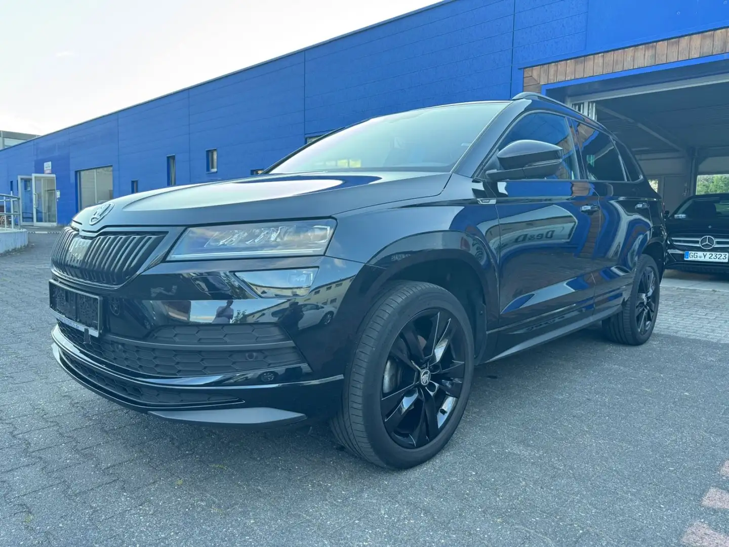 Skoda Karoq 1.6 TDI DSG*Sport-Line*Kamera*NAVI*PDC Noir - 2