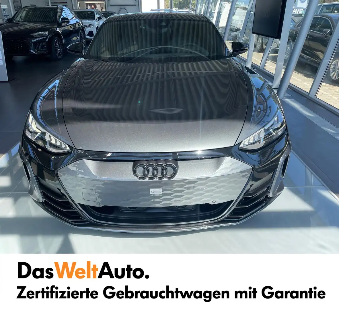 Audi e-tron GT Grau - 2