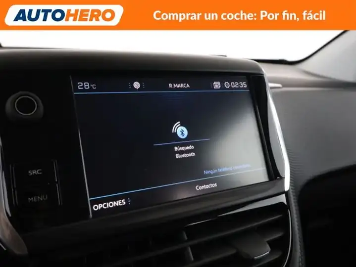 Peugeot 2008 1.2 Pure Tech S&S Allure (2017) 2018, foto 23
