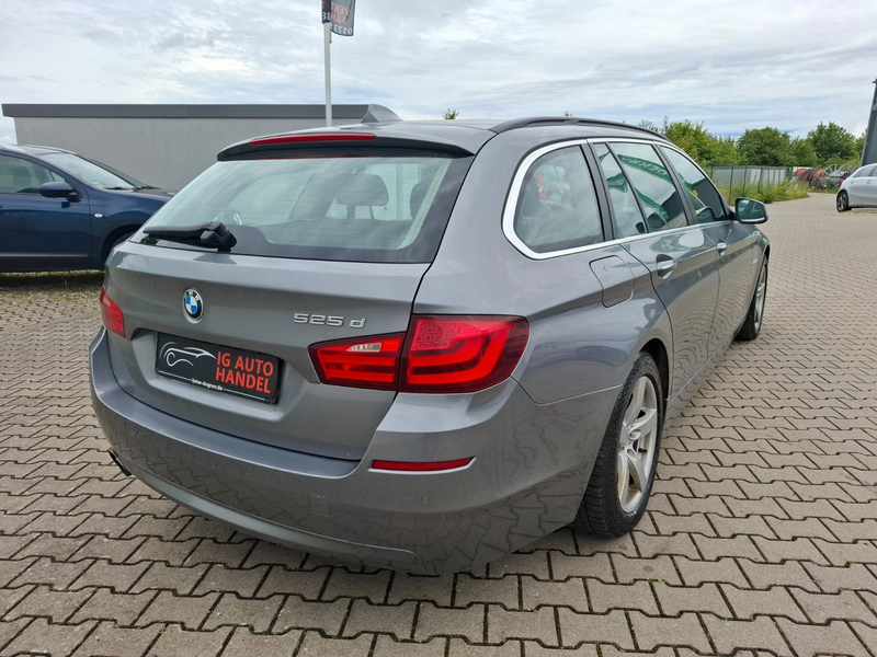 BMW 525 5 Touring 525d Soft-Close Rückfahrkamera* — photo 4