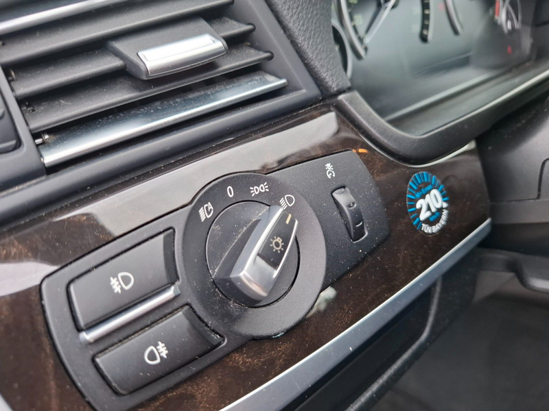 BMW 525 5 Touring 525d Soft-Close Rückfahrkamera* — photo 12