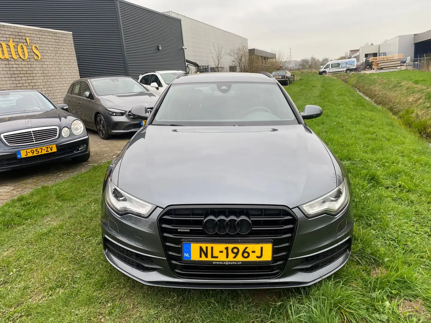 Audi A6 Avant 3.0 TFSI quattro Sport Edition 400pk Grijs - 2