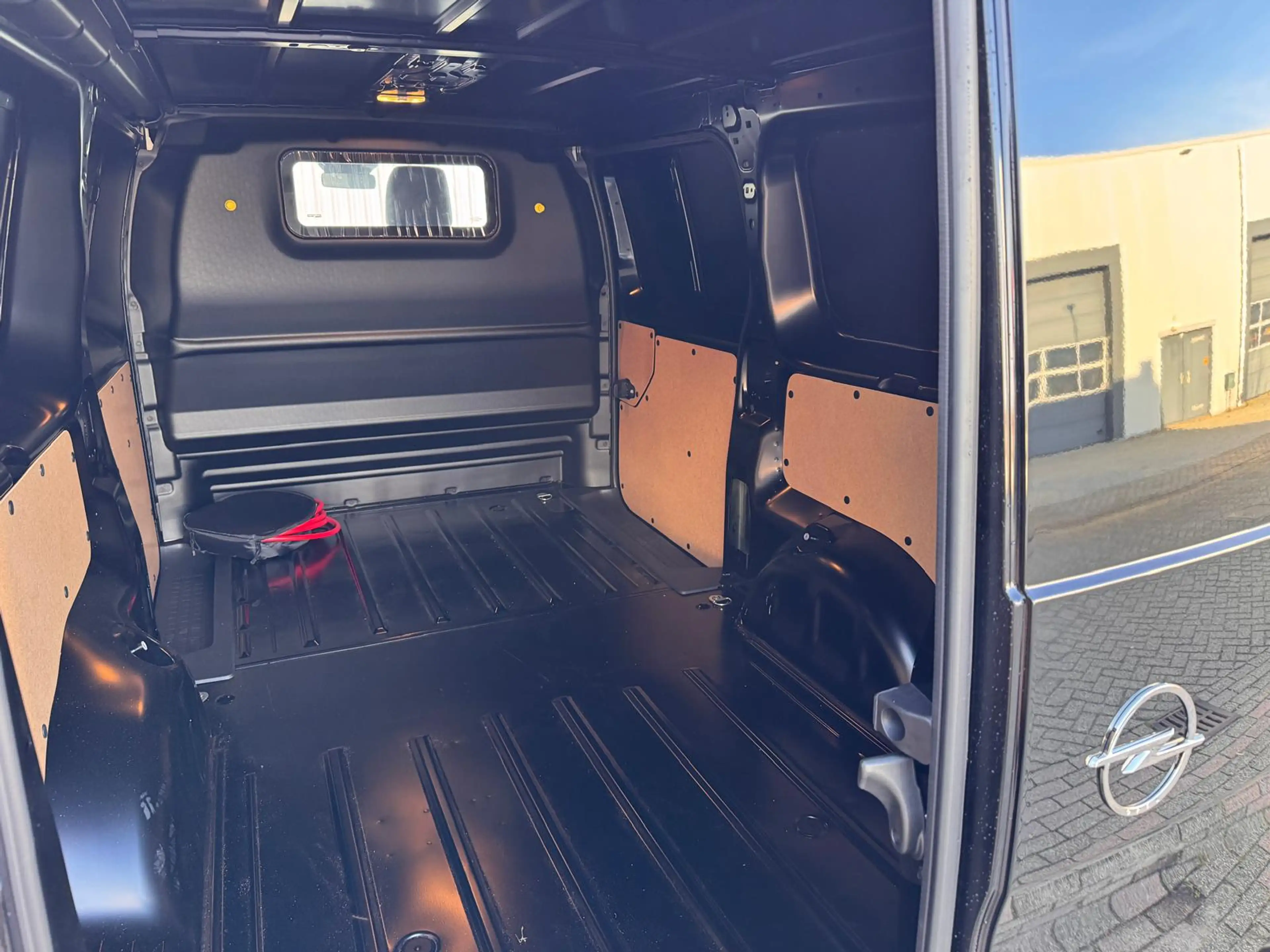 Opel Vivaro-e Electric L3 75 kWh | 11 kW lader | 2 zitplaatsen r — photo 12