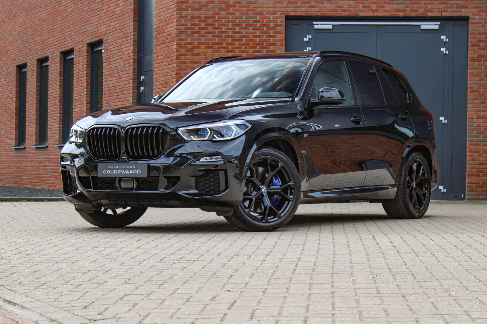 BMW X5 XDrive45e High Executive | 4-wiel best. | Pano | C Zwart - 1