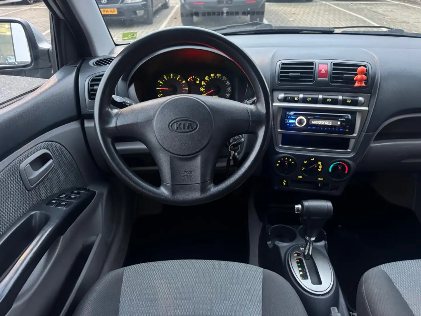 Kia Picanto 1.1 EX AUT AIRCO NAP APK RIJDT GOED NETTE AUTO Grijs - 2