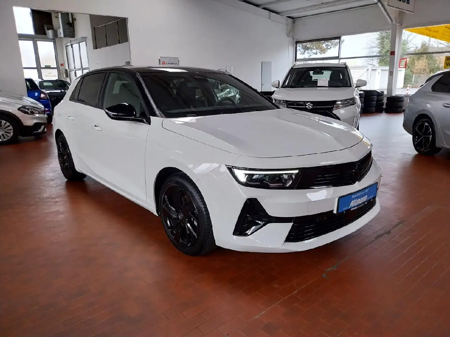 Opel Astra GS 1.2 Matrix ACC SHZ LHZ 360° Kam Weiß - 2