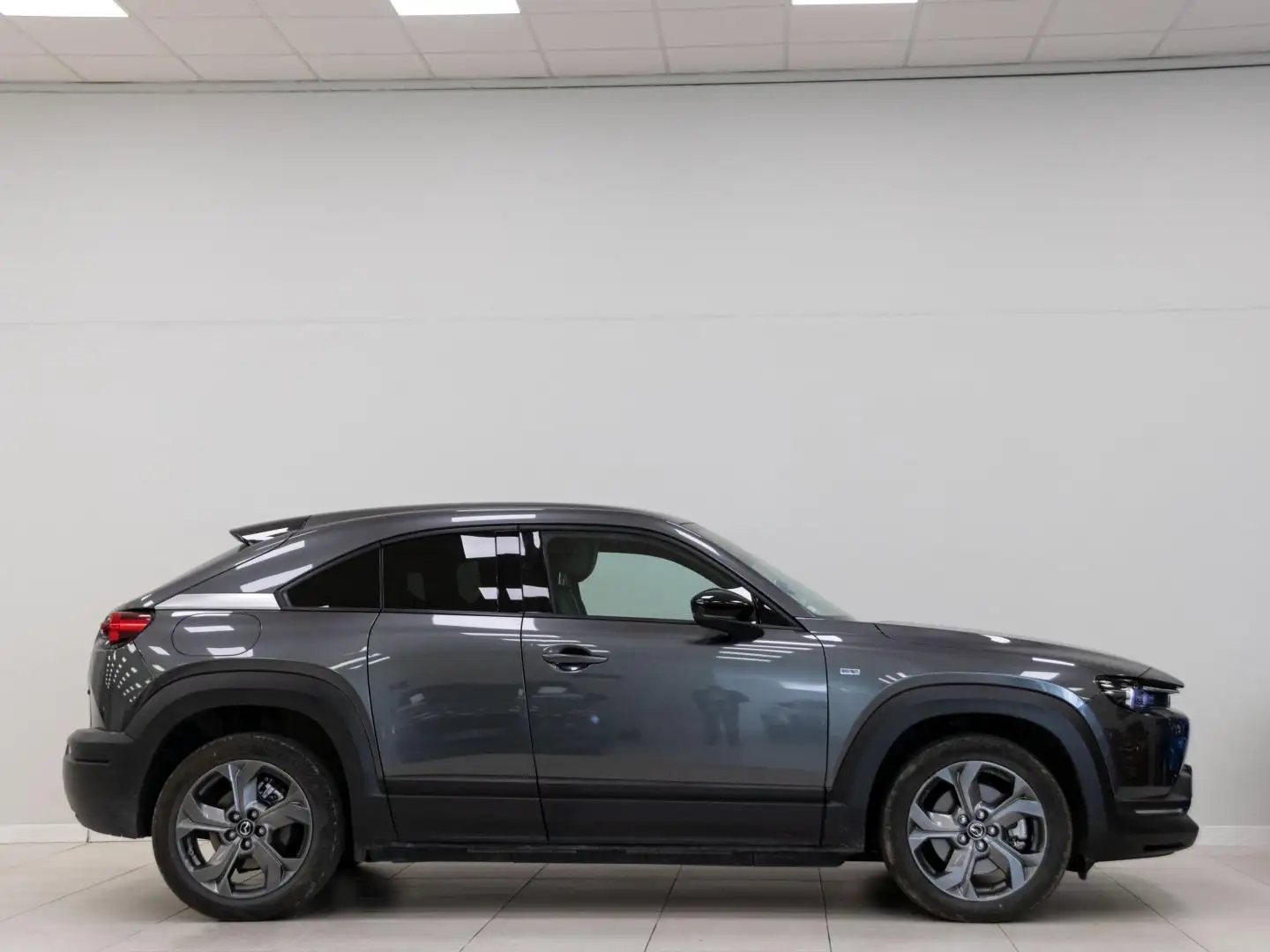 Mazda MX-30 e-Skyactiv Prime-Line 105kW Grijs - 2
