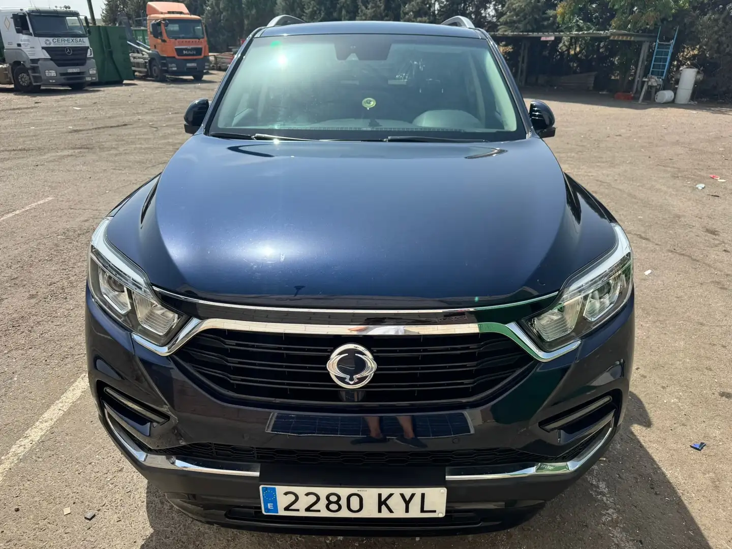 SsangYong Rexton Rexton D22DTR Limited 4x4 Aut. Limited Azul - 2