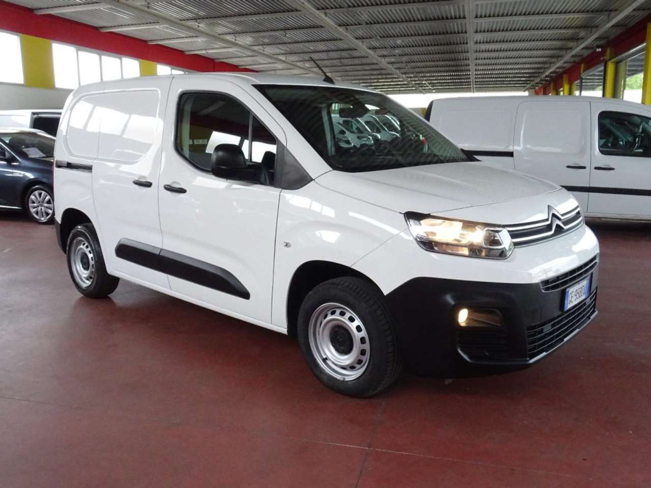 Citroen Berlingo BlueHDi 100hp S&S Van M Club 3POSTI