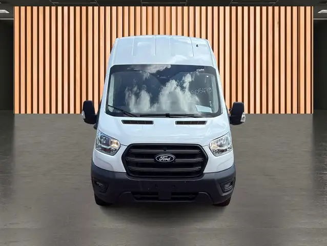 Ford Transit view 8