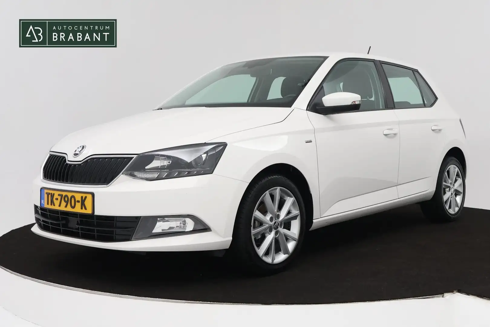 Skoda Fabia 1.0 TSI Clever (LED, NAVIGATIE, STOELVERWARMING, P Wit - 1