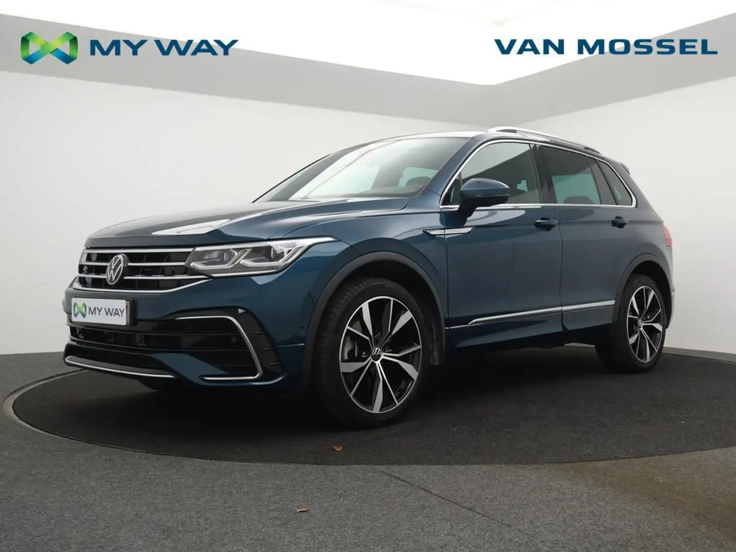 Volkswagen Tiguan Tiguan R-Line Business Premium 2.0TDI 200PK 4MOTIO Синій - 1