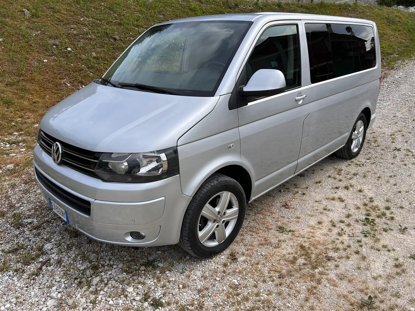 Volkswagen T5 Multivan Multivan T5 2.0 tdi Startline 140cv Argento - 2