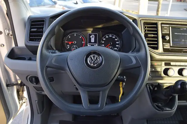 Volkswagen Crafter view 7
