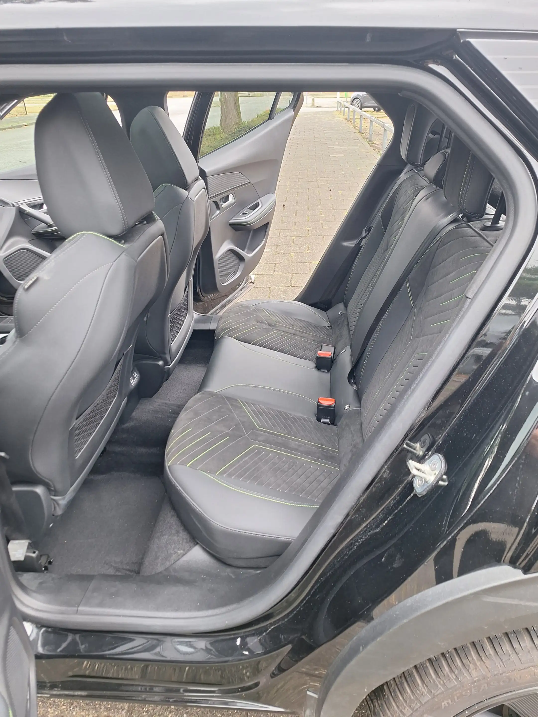 Peugeot 2008 1.2 130 GT pack schuifdak/elektrische stoelen/alca — photo 10