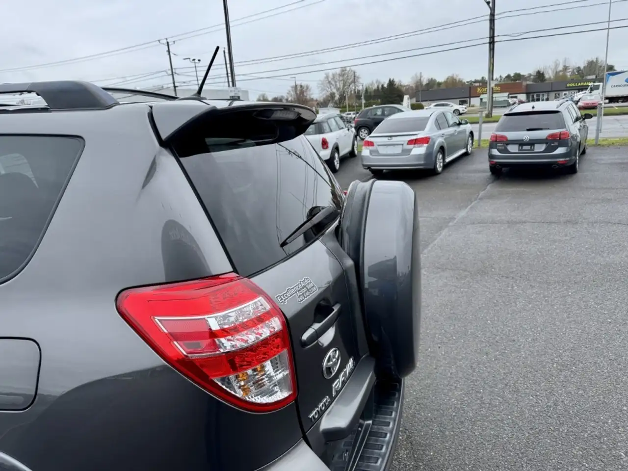 Toyota RAV 4 снимка Toyota RAV 4