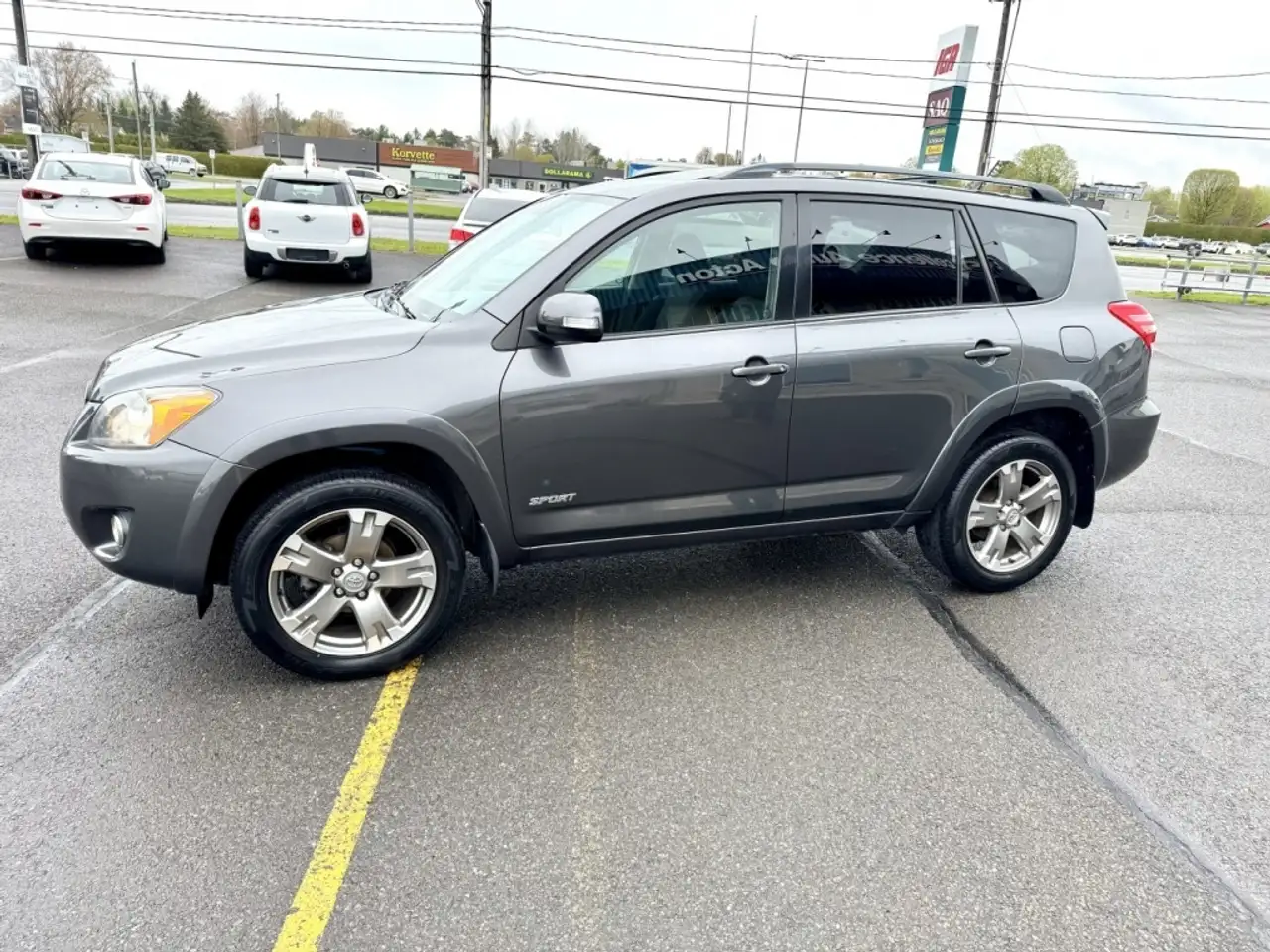 Toyota RAV 4 снимка Toyota RAV 4