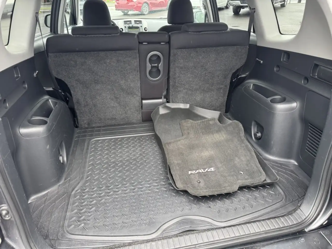 Toyota RAV 4 снимка Toyota RAV 4