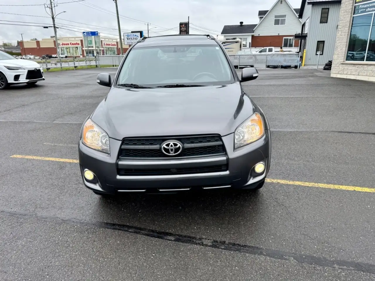 Toyota RAV 4 снимка Toyota RAV 4