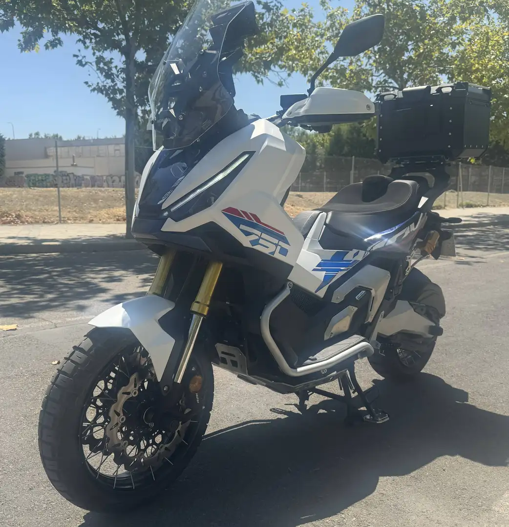 Honda X-ADV Special Edition 2026 Blanco - 2