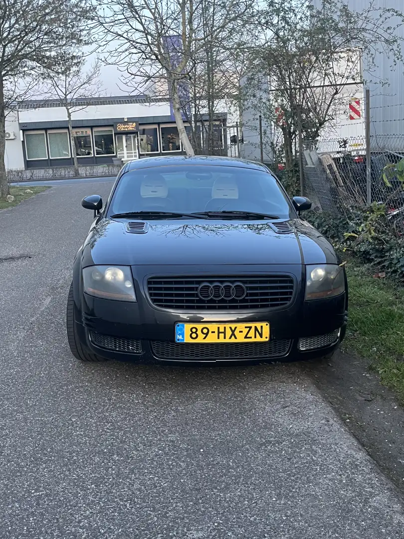 Audi TT 1.8 5V Turbo Black - 2