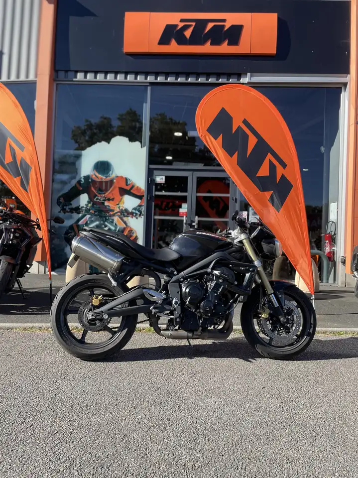 Triumph Street Triple 675