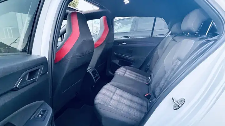 Volkswagen Golf 2021, foto 15