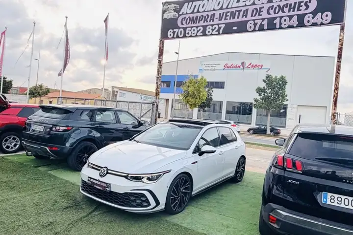 Volkswagen Golf 2021, foto 3