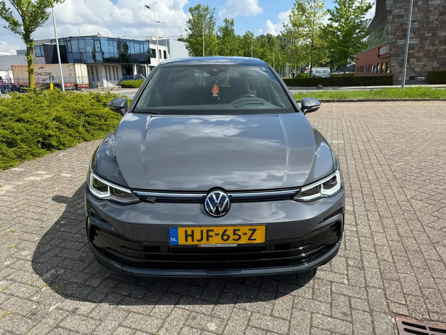 Volkswagen Golf 1.5 eTSI R-Line Business panoramadak H&K sfeerverl Gris - 2