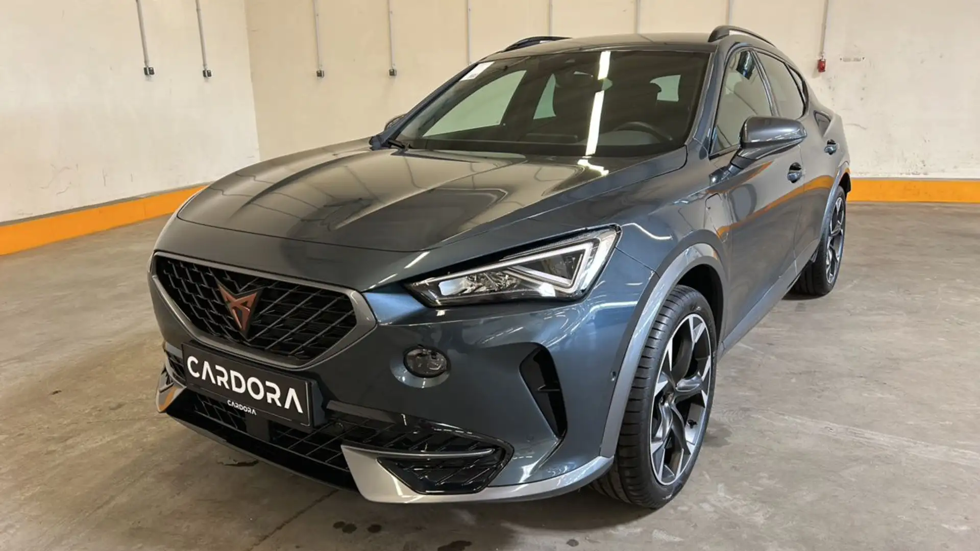 CUPRA Formentor 1.4 e-HYBRID OPF Aut. LED*LEDER*RFK*ASSIST*RADAR* Grau - 2