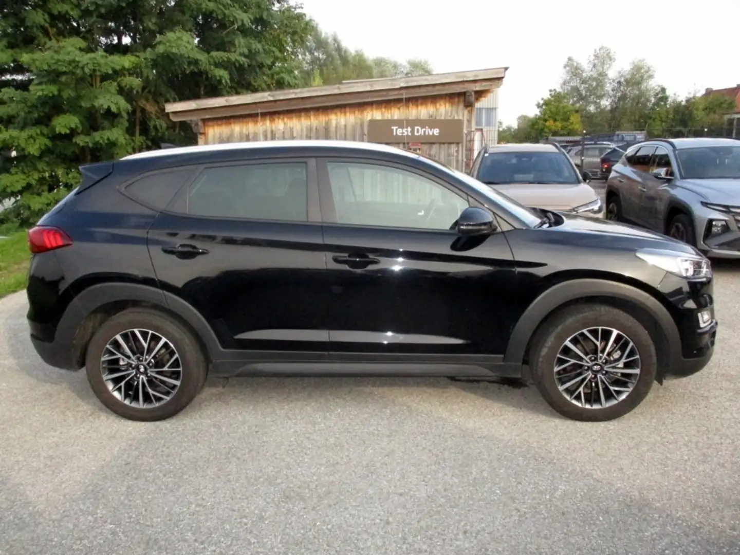 Hyundai TUCSON 1,6 CRDi MT 4 WD Level 3 Plus Schwarz - 2