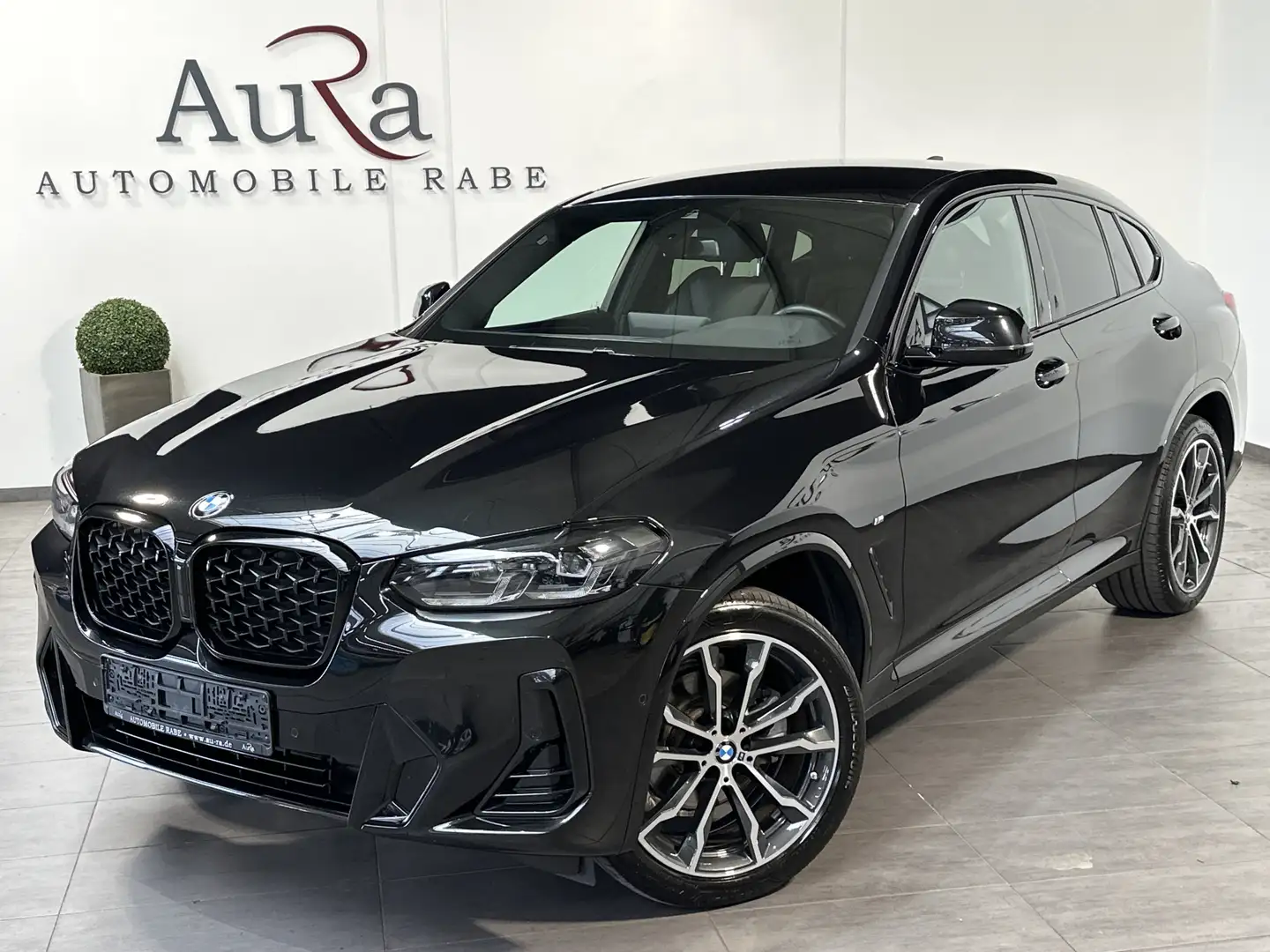 BMW X4 xDrive20d M-Sport NAV+LED+20ZO+KAMERA+H&K+LC Black - 1