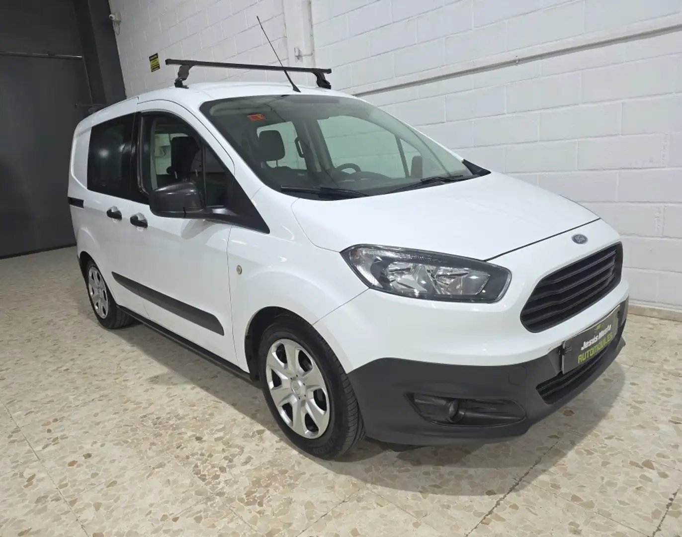 Ford Tourneo Courier 1.5TDCi Trend 75 Blanco - 1
