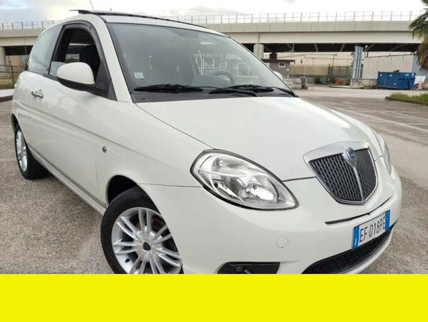 Lancia Ypsilon - 1