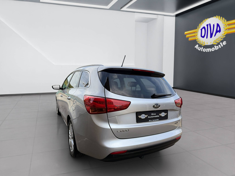 Kia Ceed SW / cee'd SW 1.6 CRDi Sportswagon Automatik — photo 4