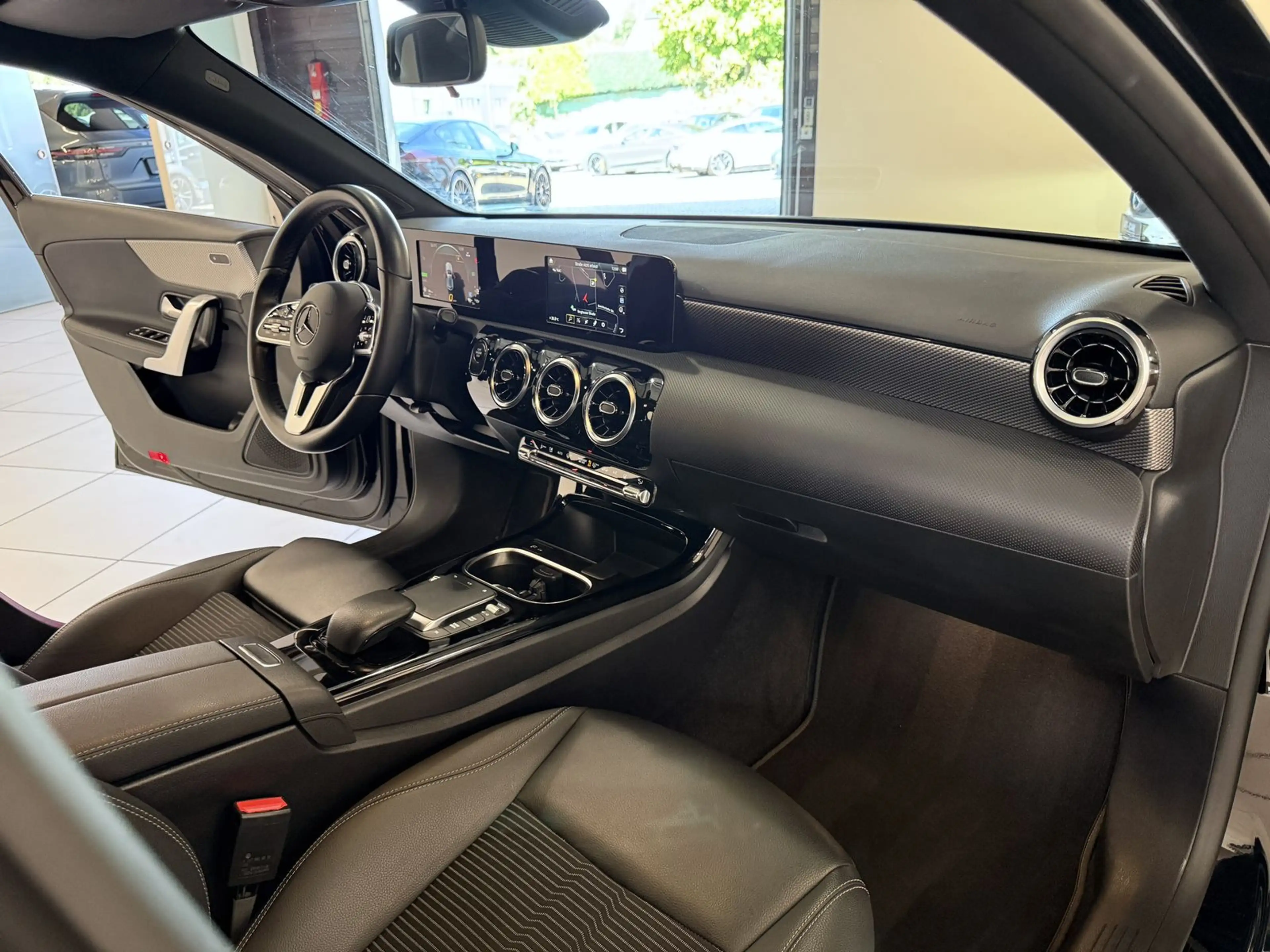 Mercedes-Benz A 250 e *1.Hand-Navi-LED — photo 10