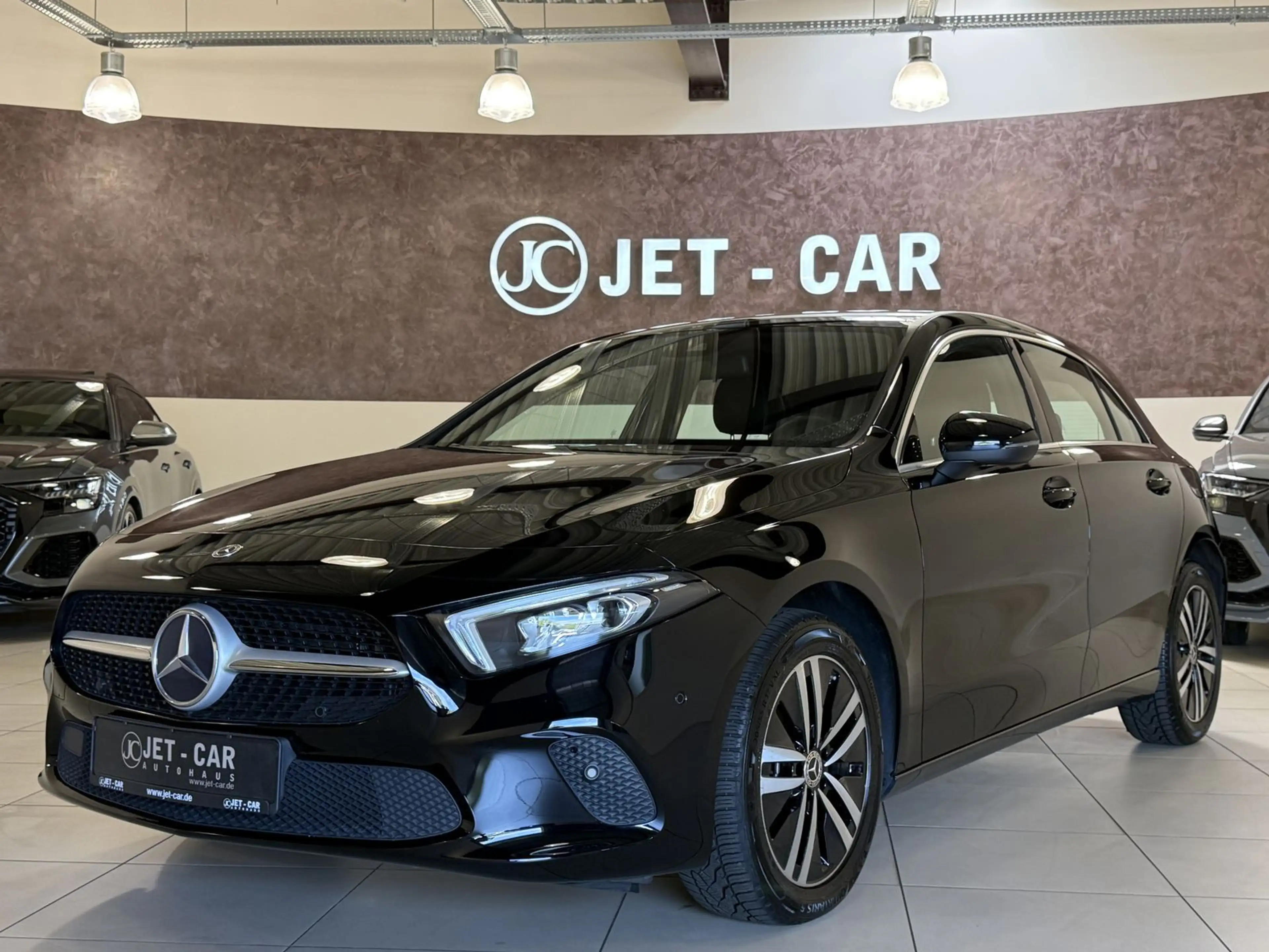 Mercedes-Benz A 250 e *1.Hand-Navi-LED — photo 4
