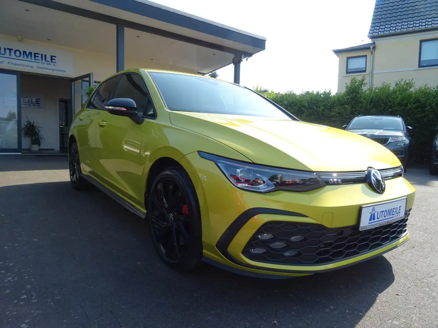 Volkswagen Golf VIII GTE eHybrid 2.HAND MATRIX NAVI PDS SHZ Geel - 2