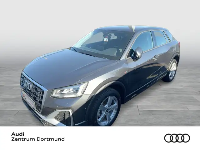 Audi Q2 30 S LINE KAMERA eKLAPPE NAVI ALU17" SITZHEIZ.