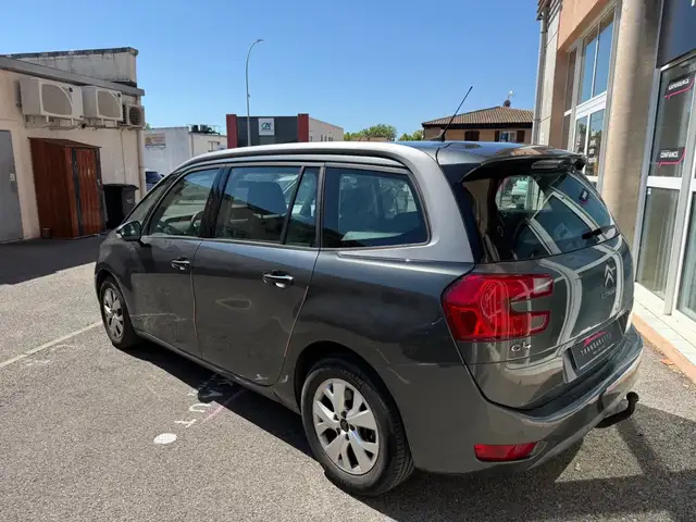 Citroen Grand C4 Picasso view 7