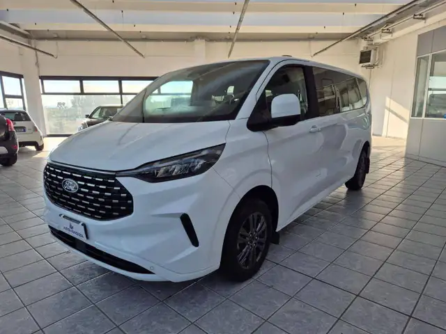 Ford Tourneo Custom 320 2.0 EcoBlue 136CV PL 9POSTI Titanium