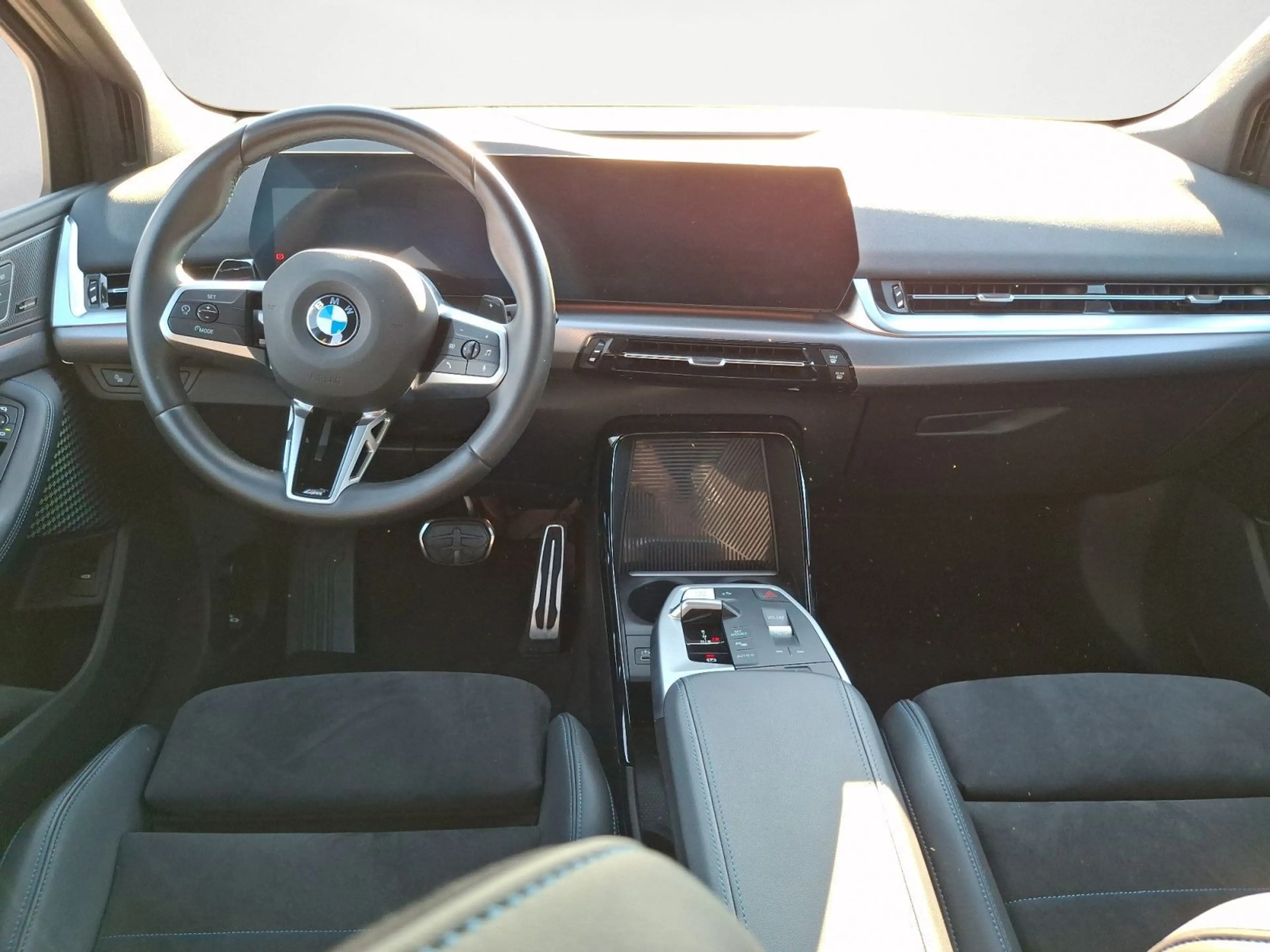 BMW 220 Steptronic DCT Navi AHK PDC K — photo 14