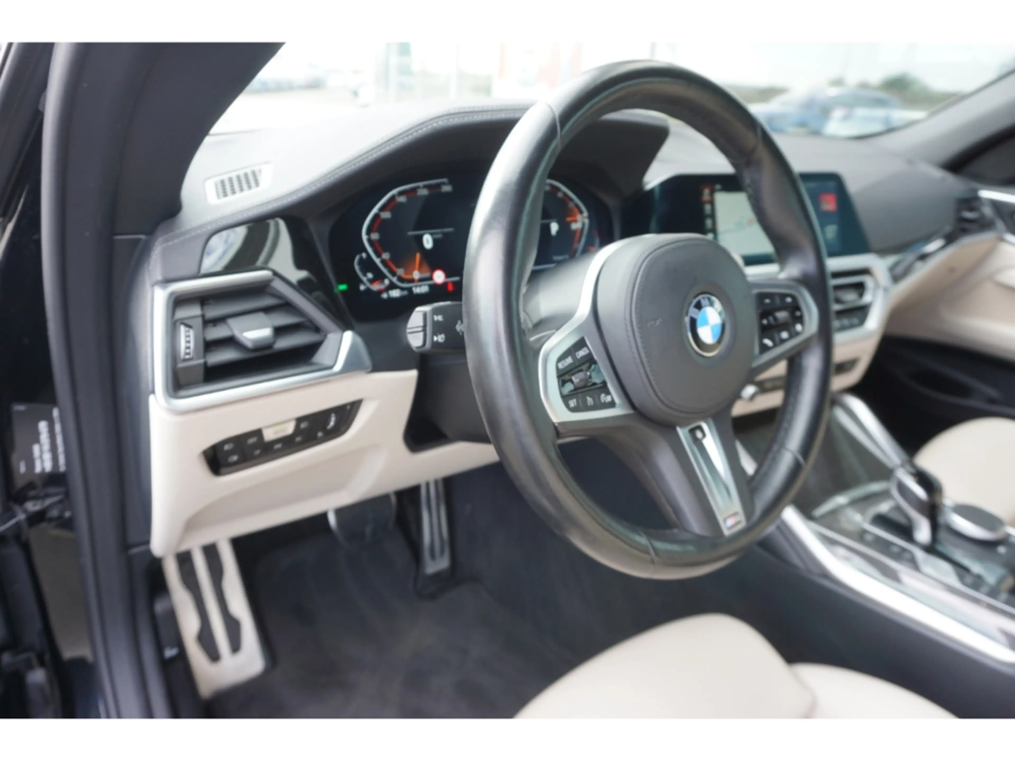 BMW 430 i Cabrio M-Sport Aut. LASERLICHT+LKRDHZG+SHZG+HIF — photo 10