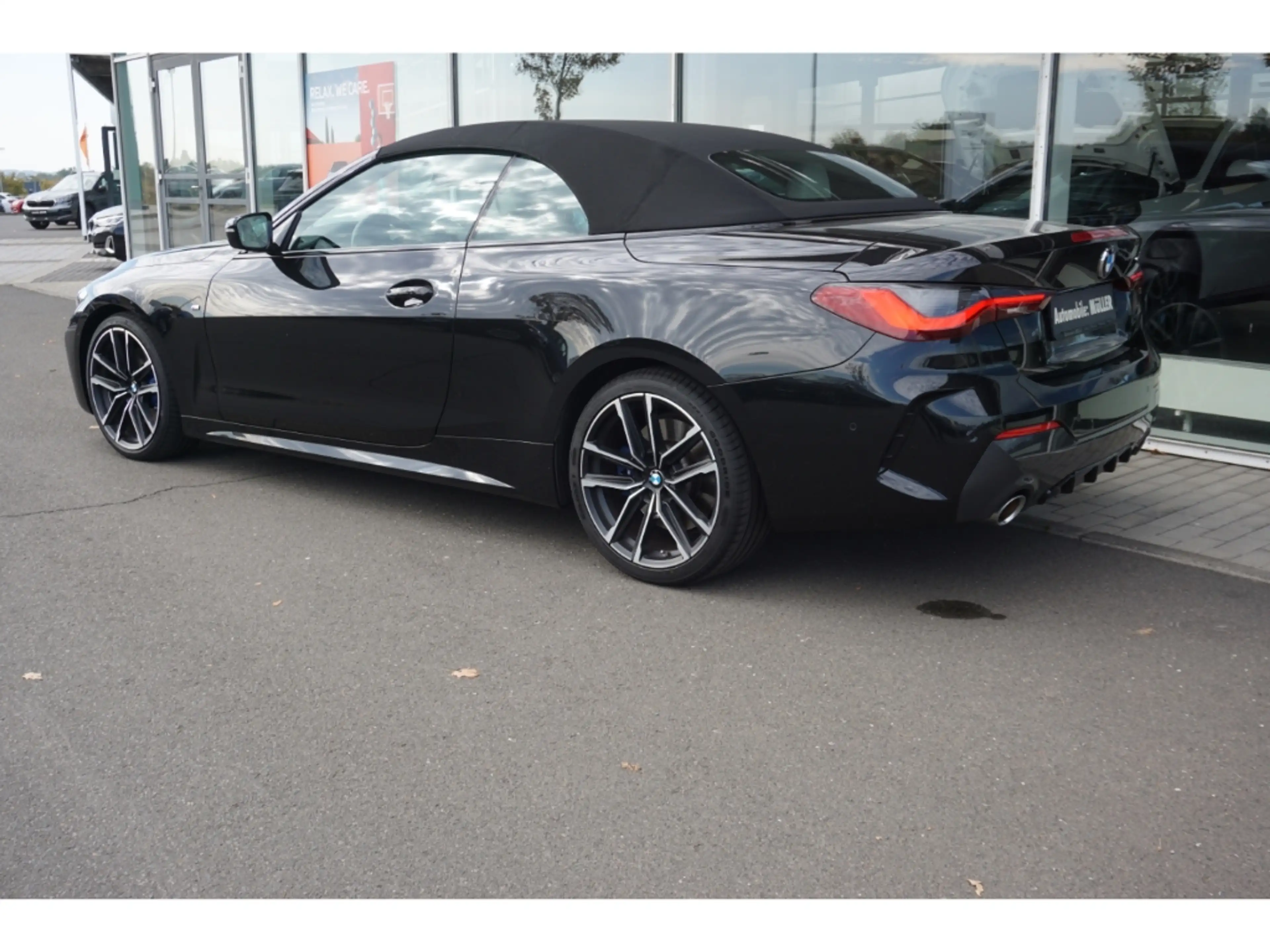 BMW 430 i Cabrio M-Sport Aut. LASERLICHT+LKRDHZG+SHZG+HIF — photo 4