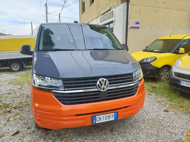 Volkswagen T6.1 Caravelle 2.0 TDI 110CV PC Trendline