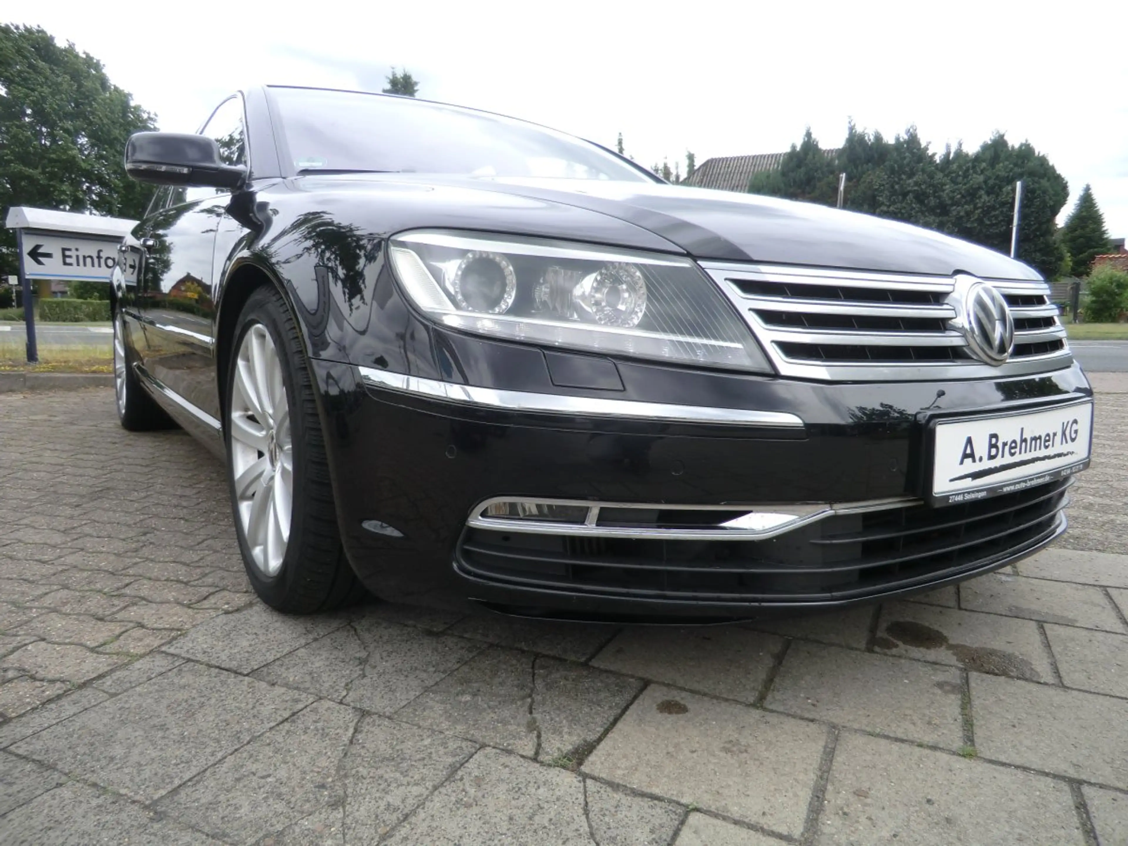 Volkswagen Phaeton V6 TDI 5-Sitzer AHK DYNAUDIO STDHZ ACC SD NAVI — photo 4