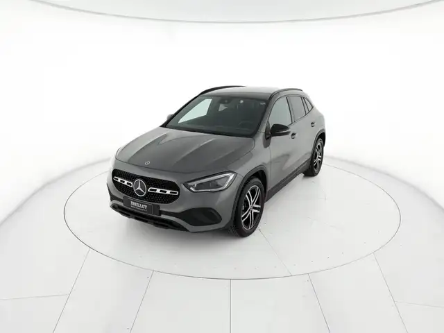Mercedes-Benz GLA 200 200 d sport plus 4matic auto